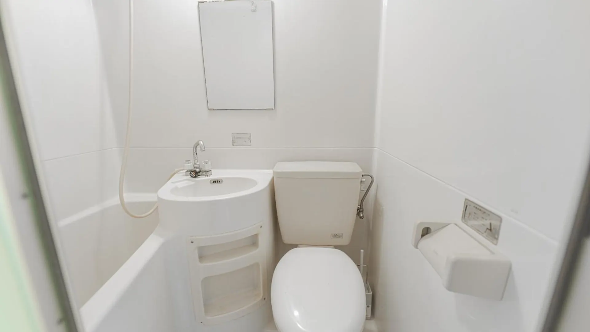 Aparthotel G51新宿最中心 東新宿站5分-Shinjuku Center 5 Mins To Station, Max 4P 新宿 涉谷 表参道 池袋 上野 代代木 银座 原宿 Tokyo